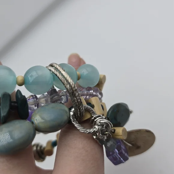 Multicolor Beaded Bracelet - Picture 9 of 9